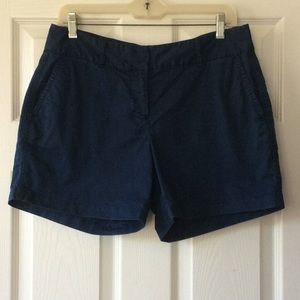 Vineyard Vines navy chino shorts